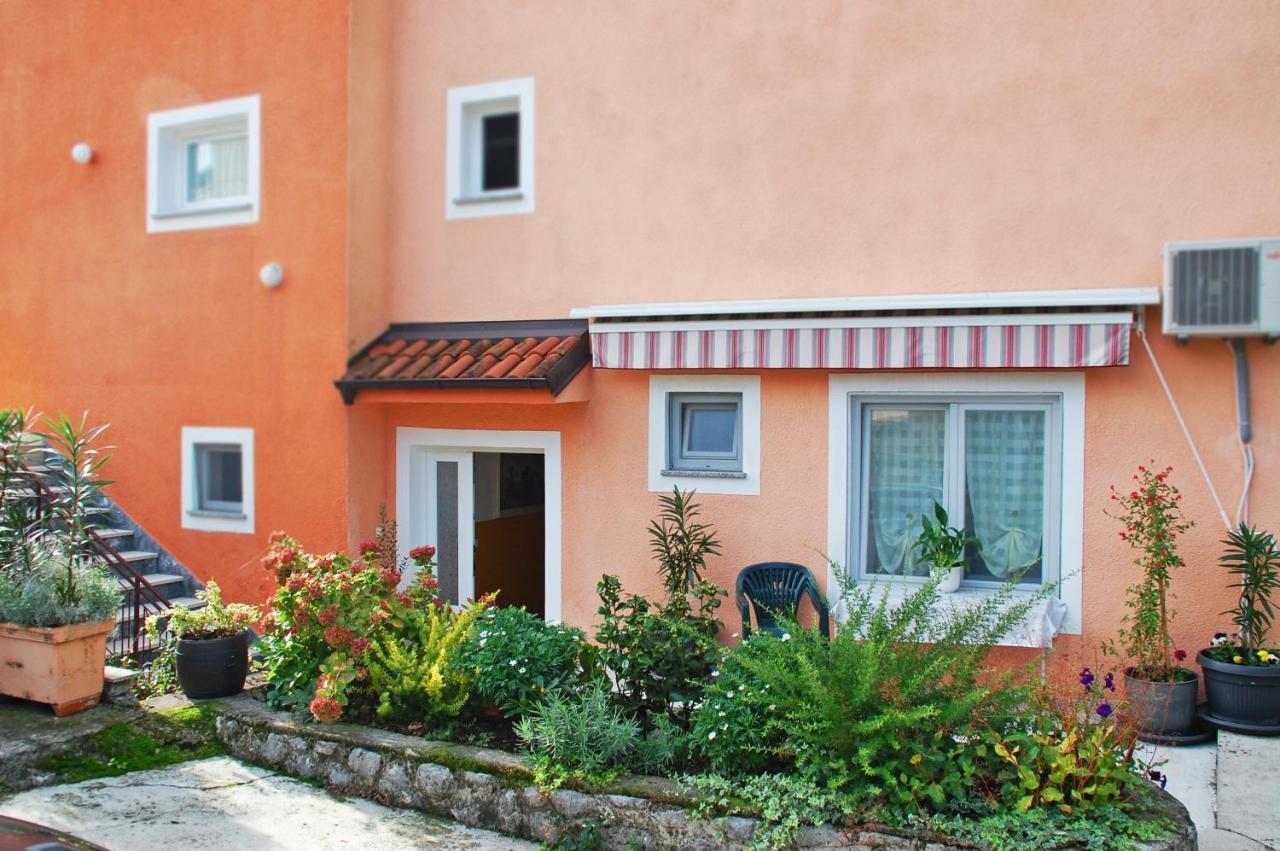 Apartments Skorup Ičići Extérieur photo