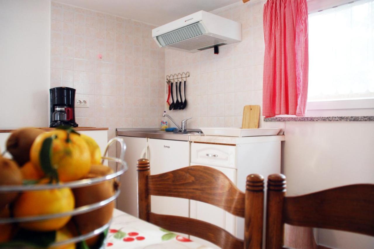 Apartments Skorup Ičići Extérieur photo